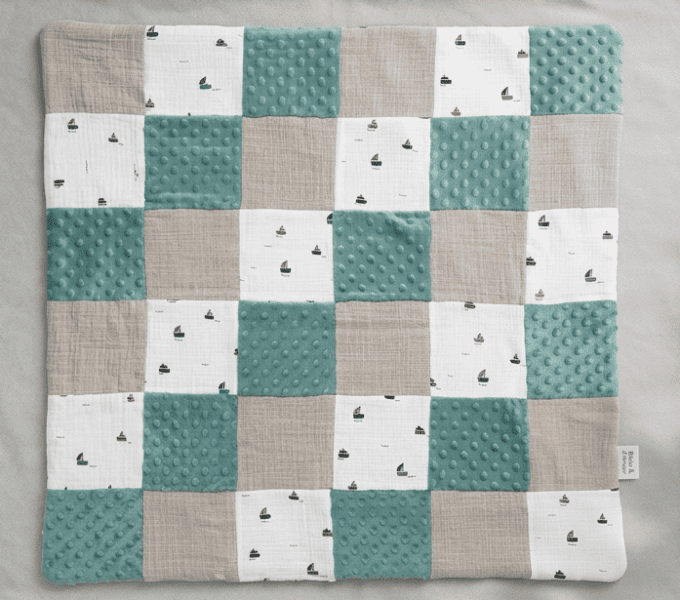 Couverture en patchwork 90x66 cm